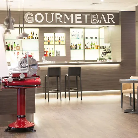 酒店 诺富特布莱希亚杜酒店 4*