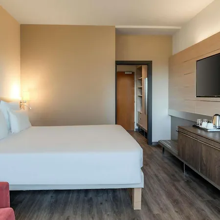 Novotel 2 Hotel