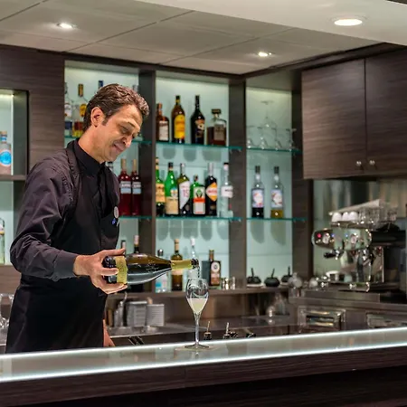 Novotel 2 Hotel