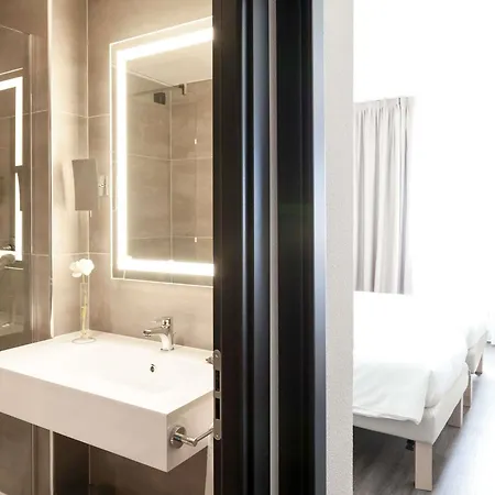 Novotel 2 Hotel