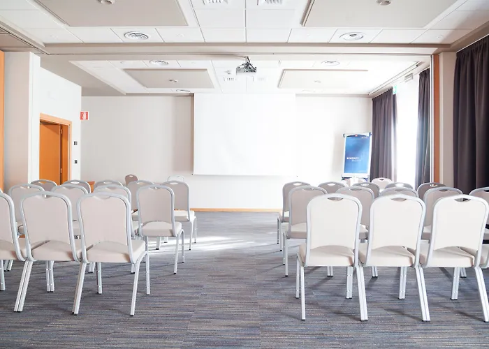 Hotel Novotel Due 4*